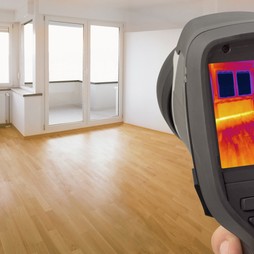 Thermal camera scanning an empty room